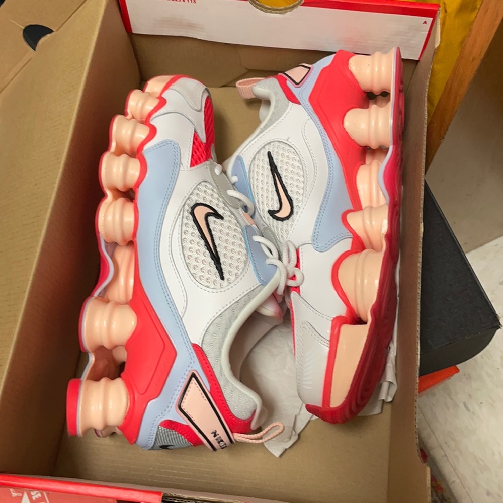 Nike Shox